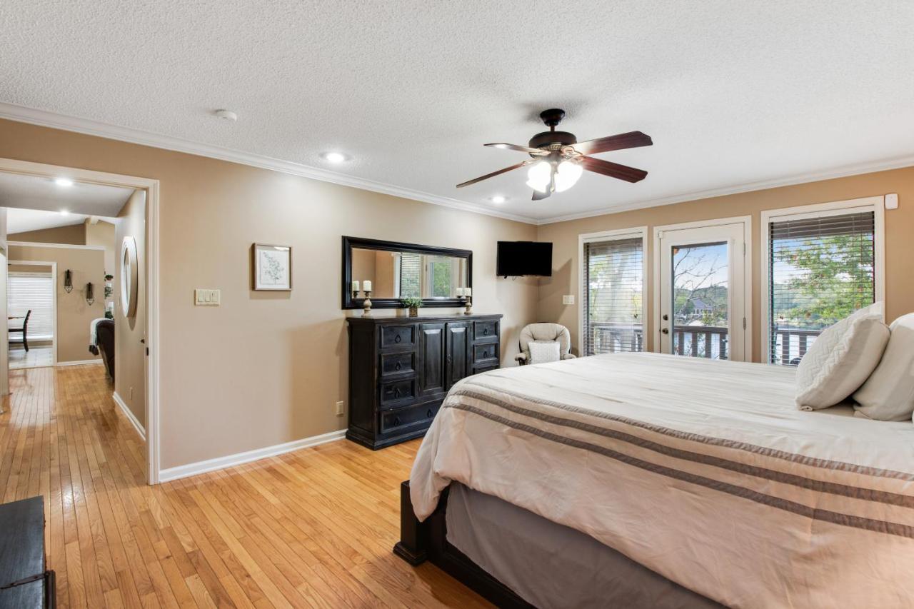 The Silverwood Lake Hamilton Экстерьер фото