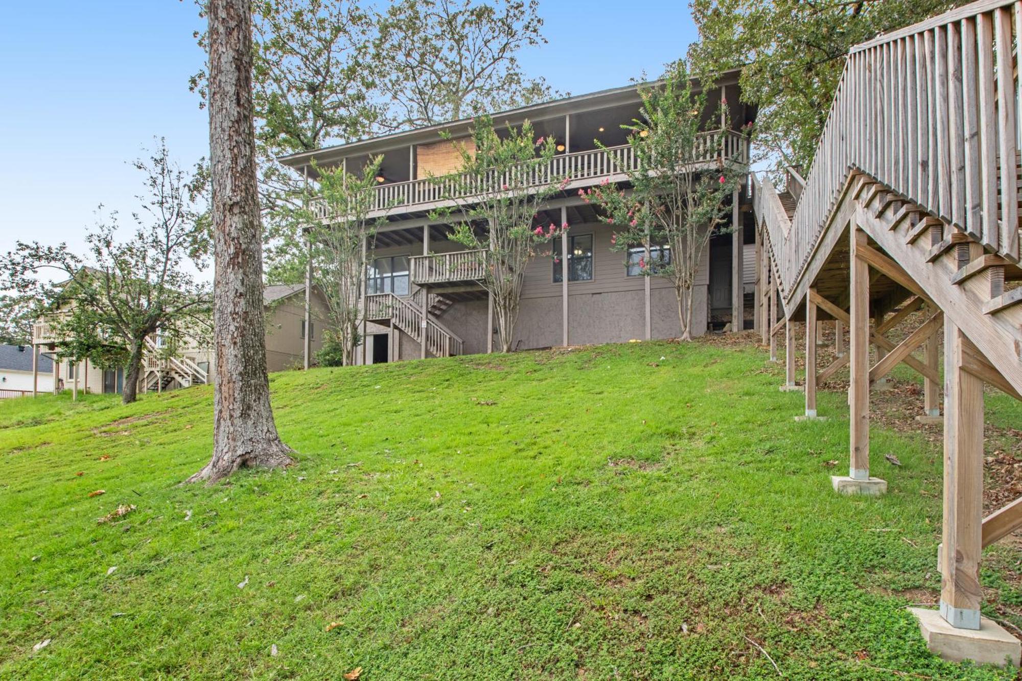 The Silverwood Lake Hamilton Экстерьер фото